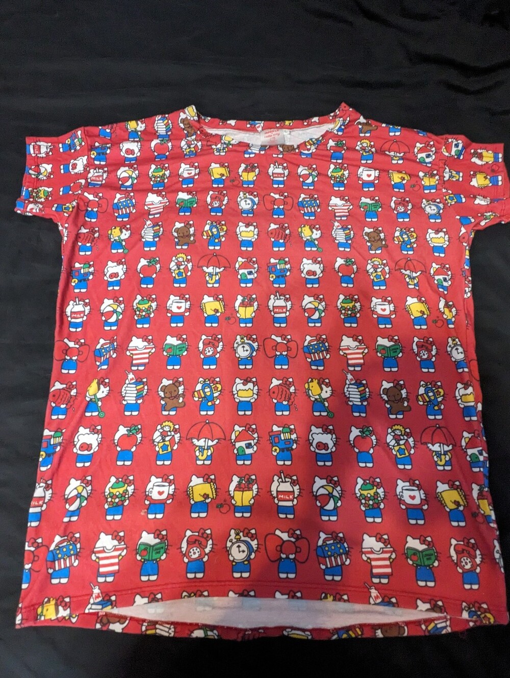 Hello Kitty Large Tshirt